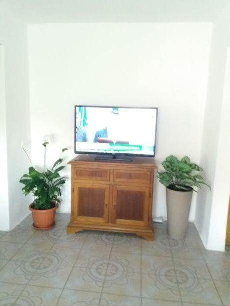 Jorali Apartamento Oradea Exterior foto